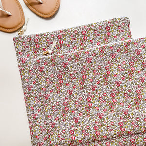 Petite Vintage Floral Wet Bag
