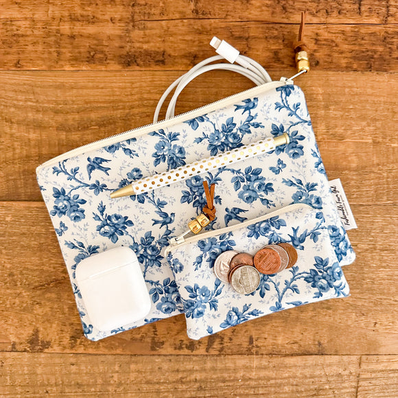 Zip Pouch - Vintage Blue Floral