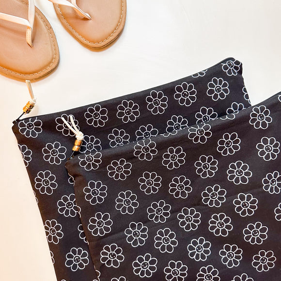 Smiley Daisy Wet Bag