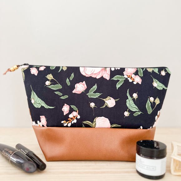 Make Up Bag - Flourishing Florals