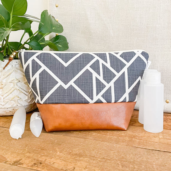 Make Up Bag - Deep Grey Aztec